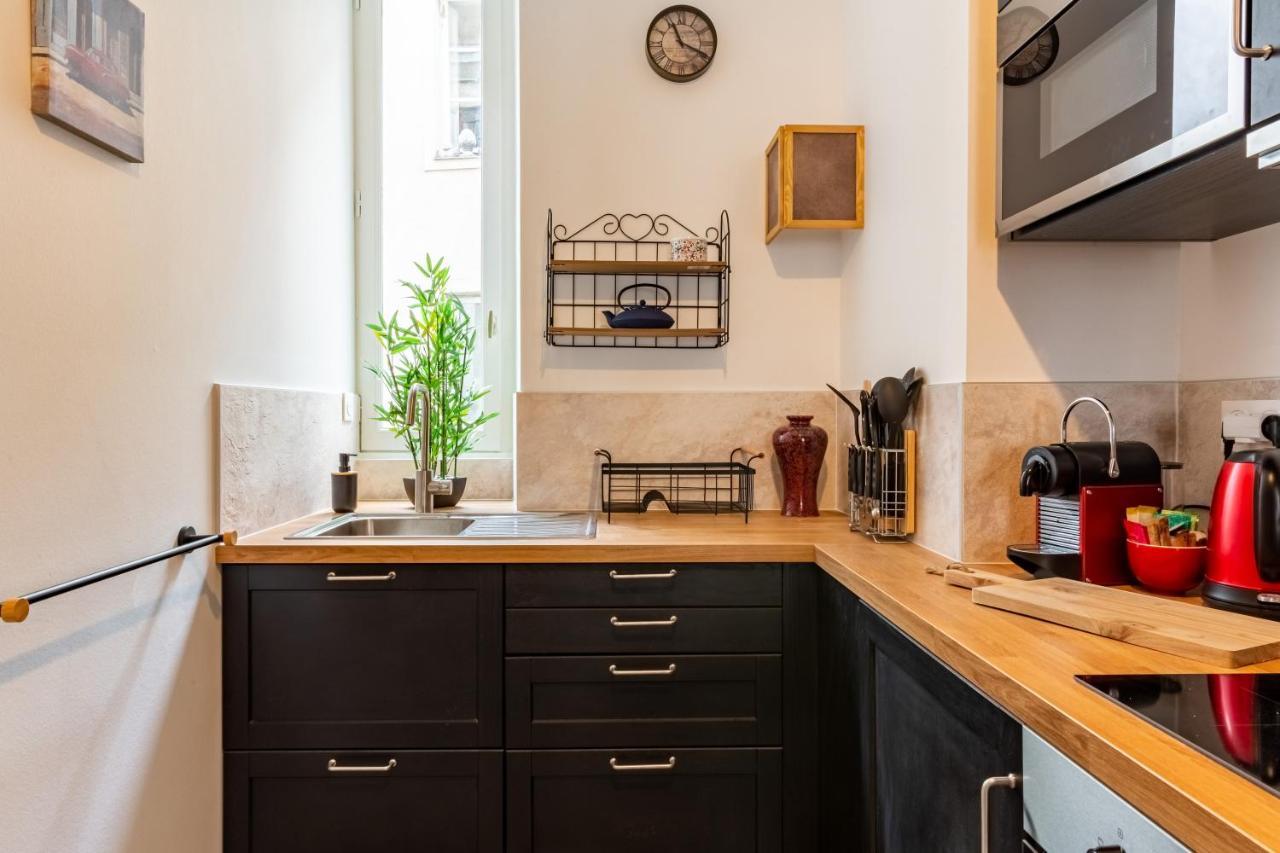 Armstrong - Charmant Logement Au Coeur De Nantes Bagian luar foto